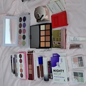 Makeup bundle with paparazzi jewelry
